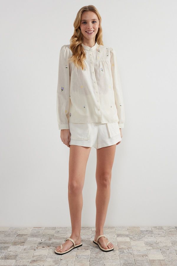 Trendyol Trendyol Beige Floral Embroidered Woven Shirt