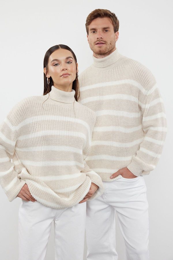 Trendyol Trendyol Beige Oversize Turtleneck Striped Knitwear Sweater