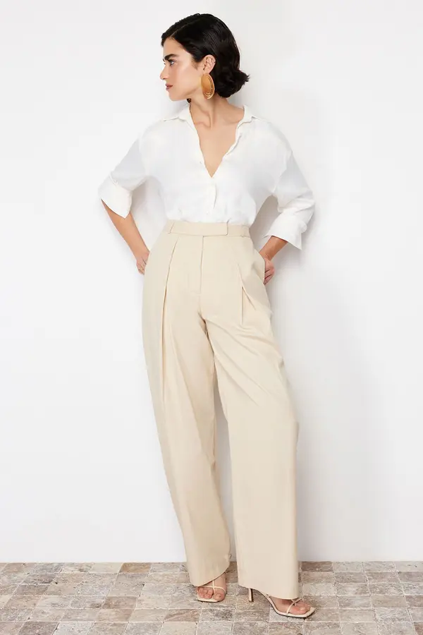 Trendyol Trendyol Beige Wide Leg Double Pleated Cotton Fabric Woven Trousers