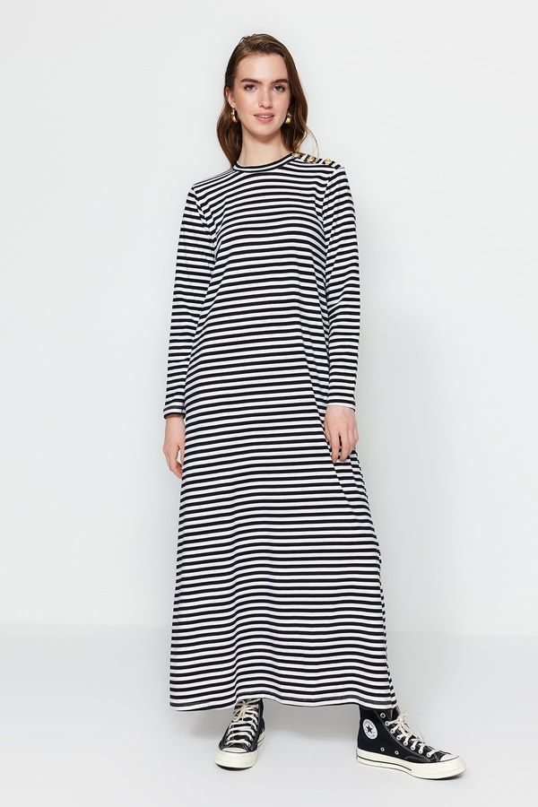 Trendyol Trendyol bela pletena obleka z gumbom podrobno ramo