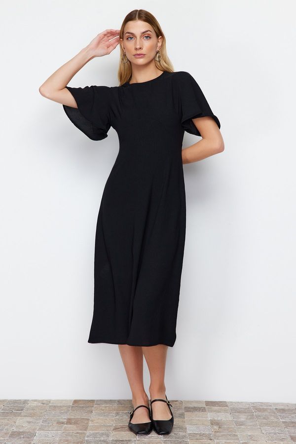 Trendyol Trendyol Black A-line Crew Neck Back Button Detail Woven Midi Dress