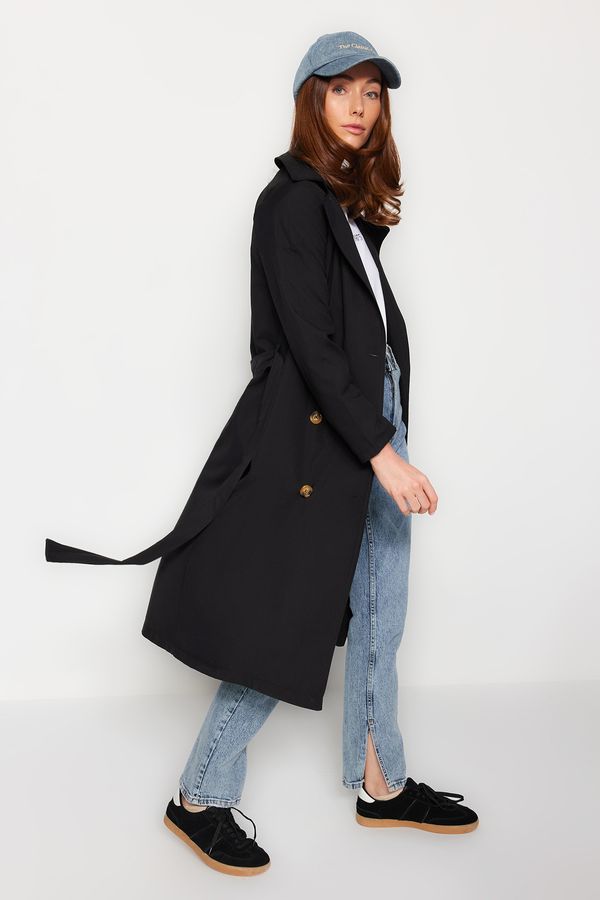 Trendyol Trendyol Black Belted Button Closing Trench plašč TWOAW24TR00063