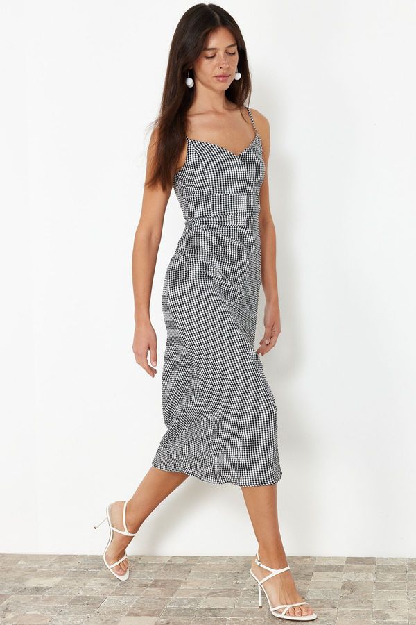 Trendyol Trendyol Black Checkered A-Line Strappy Midi Woven Dress