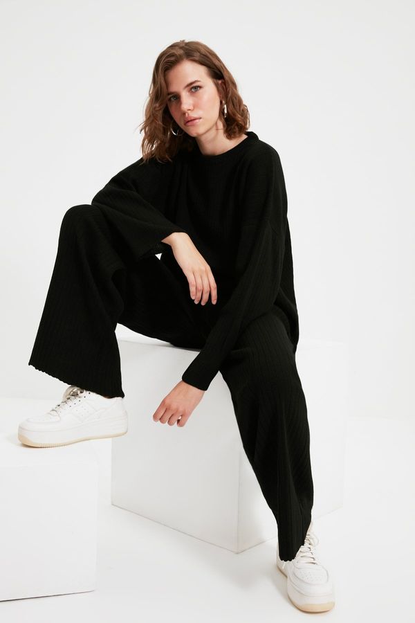 Trendyol Trendyol Black Crew-neck Sweater Top-Upper Suit