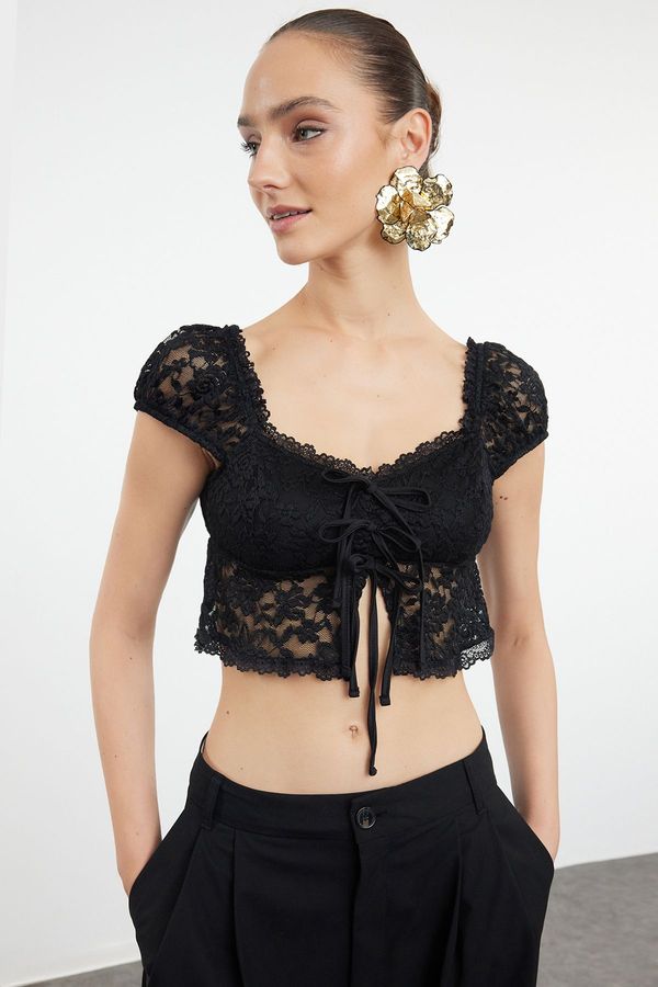 Trendyol Trendyol Black Crop Lace Knit Bustier