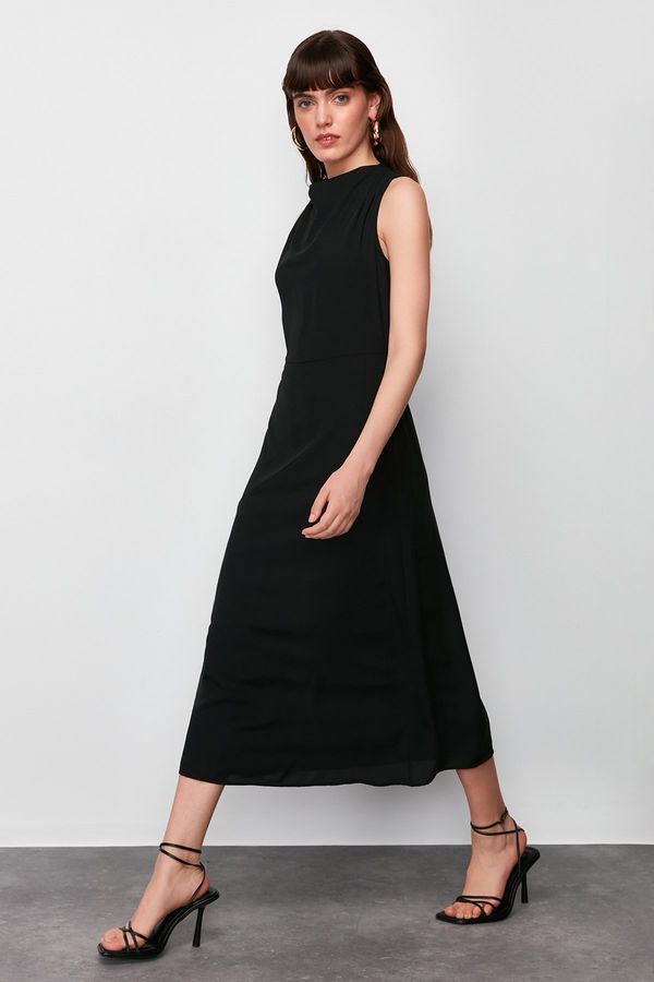 Trendyol Trendyol Black Degaje Collar Skirt Cut Detail Midi Woven Dress