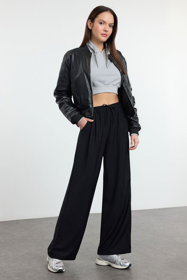 Trendyol Trendyol Black Elastic Waist Flowy Fabric Trousers