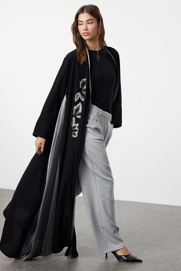 Trendyol Trendyol Black Embroidered Detailed Medina Silk Woven Cap & Abaya & Abaya