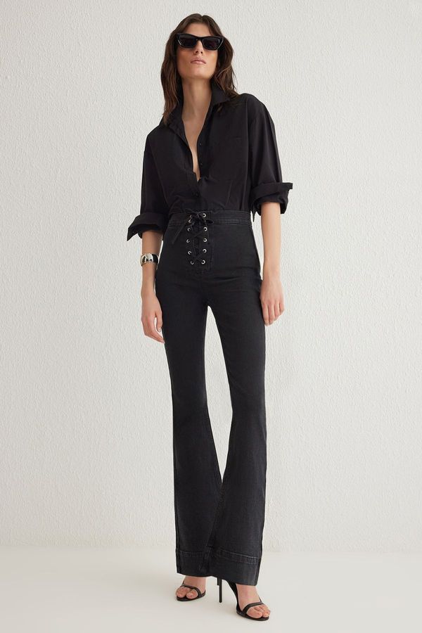 Trendyol Trendyol Black Eyelet Tie Detail High Waist Flare Jeans