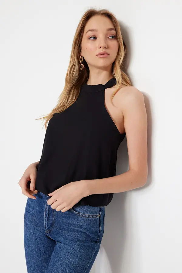 Trendyol Trendyol Black Halterneck Woven Blouse