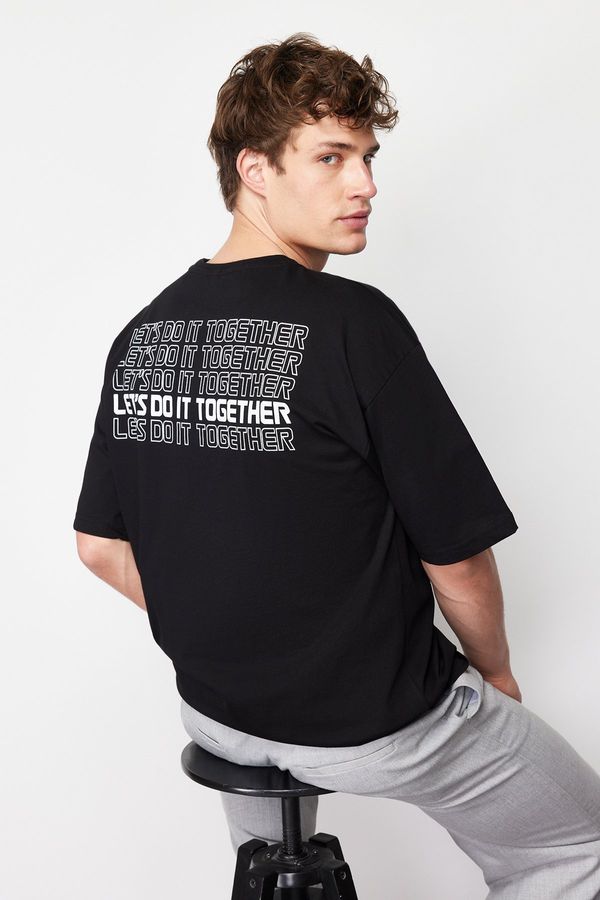 Trendyol Trendyol Black Oversize Crew Neck Short Sleeve Printed T-Shirt