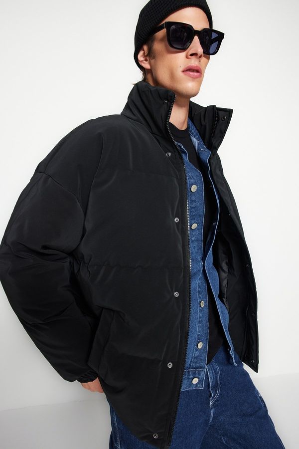 Trendyol Trendyol Black Oversize Fit Stand Collar Winter Puffer Coat