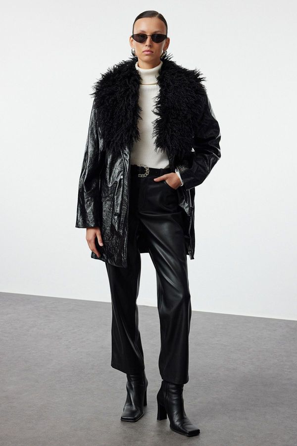 Trendyol Trendyol Black Oversize Molded Collar Faux Leather Jacket Coat with Fur Detail