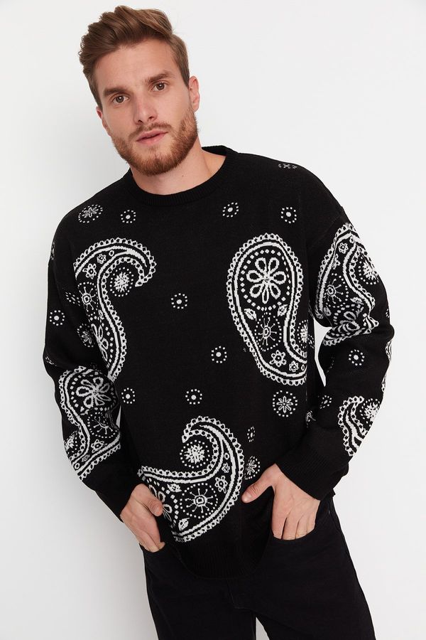 Trendyol Trendyol Black Oversize Paisley Patterned Crew Neck Knitwear Sweater