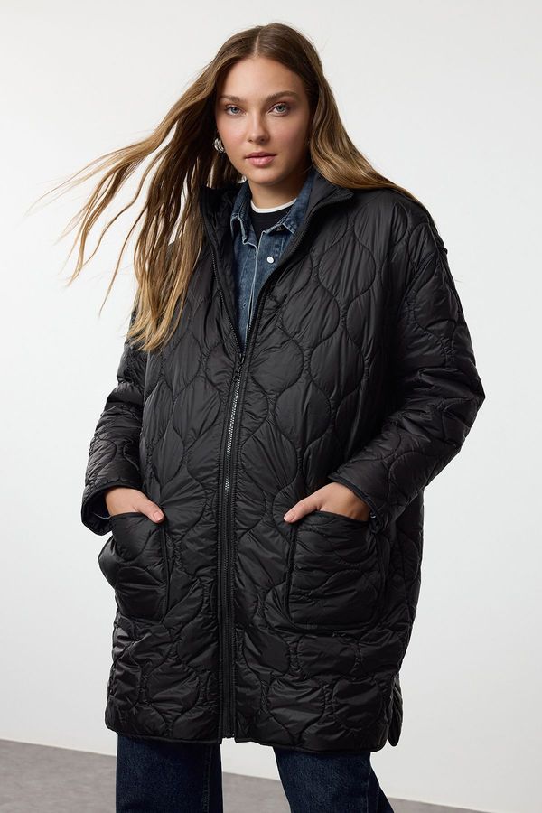 Trendyol Trendyol Black Oversize Pattern Hooded Quilted Coat