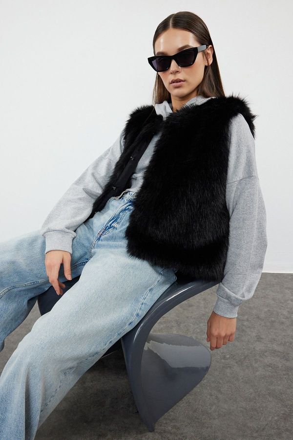 Trendyol Trendyol Black Oversize Winter Fur Vest