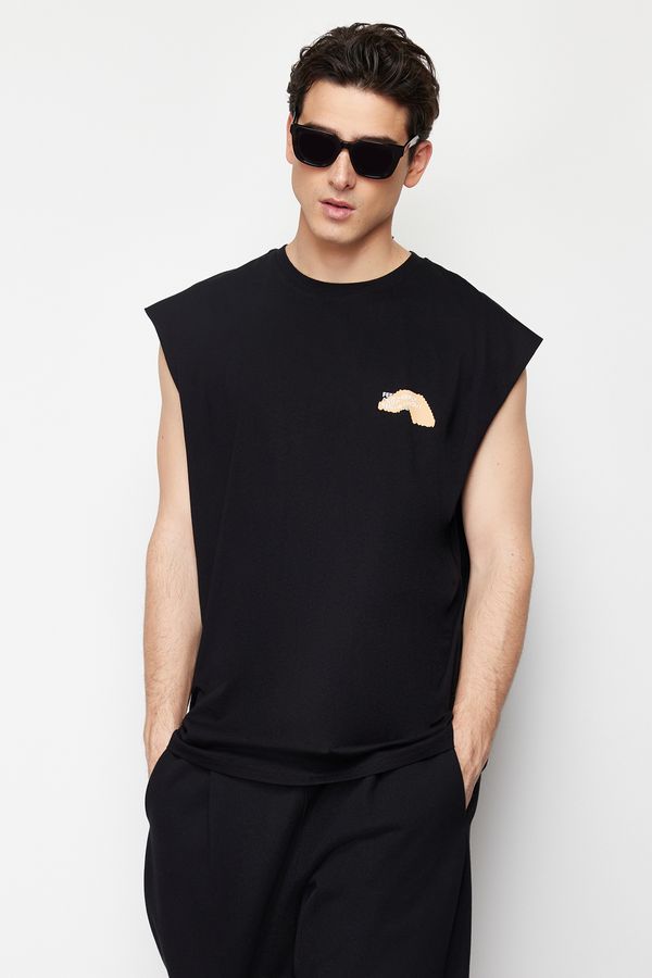 Trendyol Trendyol Black Oversize/Wide Cut Crew Neck Text Printed 100% Cotton Undershirt