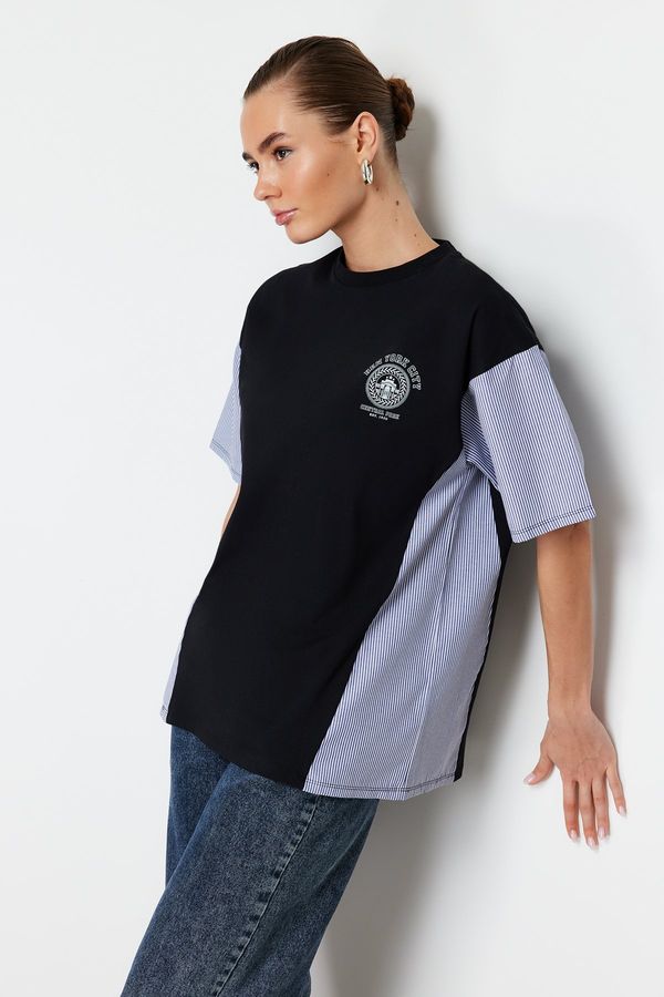 Trendyol Trendyol Black Oversize/Wide Fit Poplin Detailed Printed Knitted T-Shirt