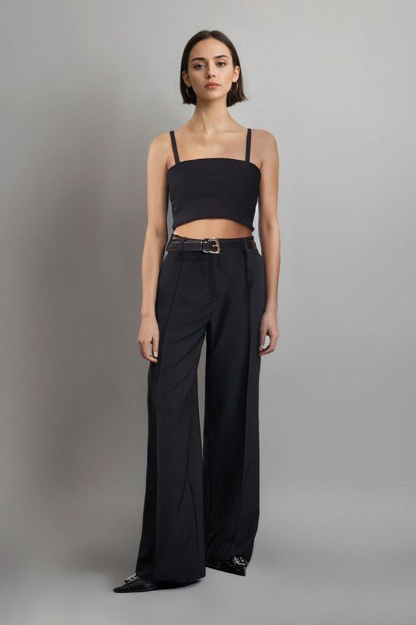 Trendyol Trendyol Black Pleated Wide Leg/Wide Leg Woven Trousers