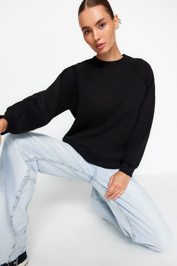 Trendyol Trendyol Black Relaxed Basic Raglan Sleeve Crew Neck Knitted Sweatshirt