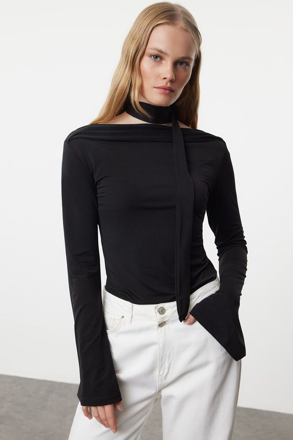 Trendyol Trendyol Black Shawl Detailed Fitted Stretchy Knitted Blouse