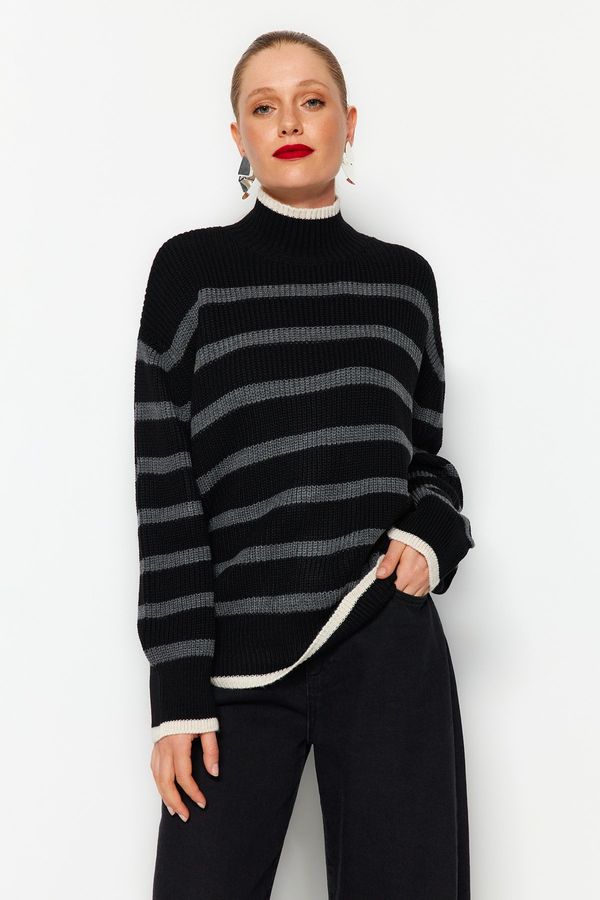 Trendyol Trendyol Black širok fit pulover za pletenine s črtastimi črtami
