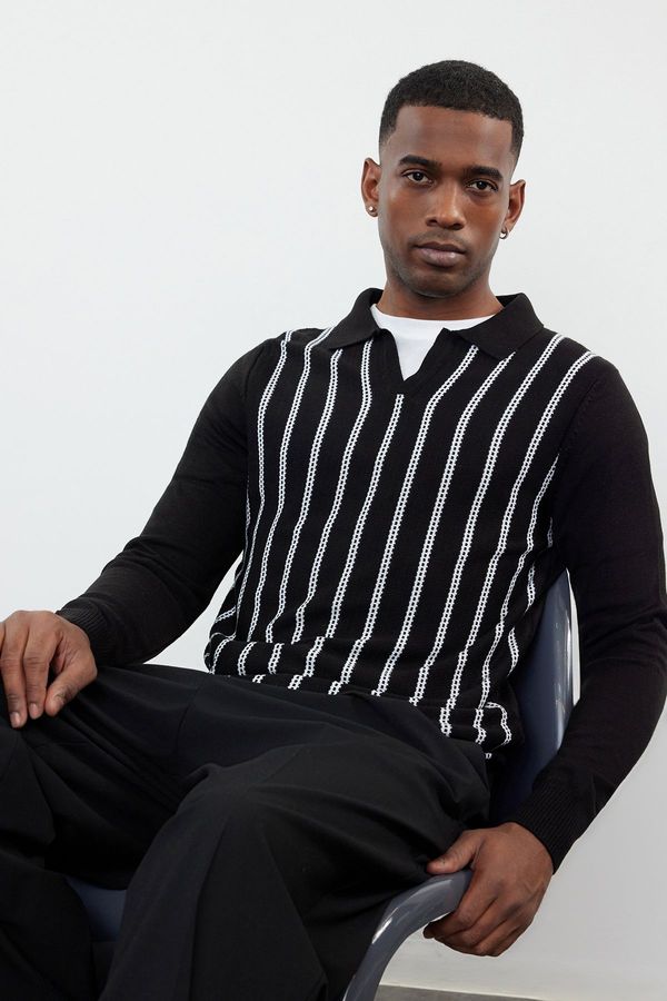 Trendyol Trendyol Black Slim Crew Neck Striped Knitwear Sweater