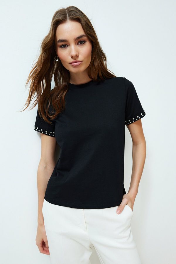 Trendyol Trendyol Black Stone Accessory Detailed Regular Pattern Knitted T-Shirt