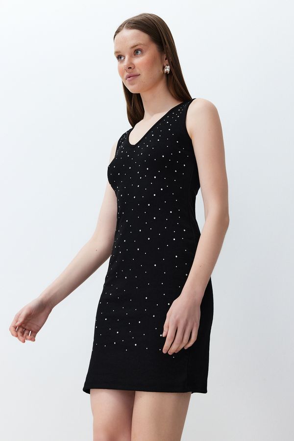 Trendyol Trendyol Black Stone Detailed Bodycone/Fitting V-Neck Mini Flexible Knitted Pencil Dress