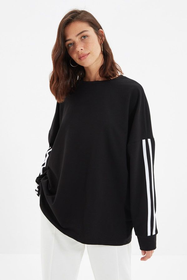 Trendyol Trendyol Black Stripe Detailed Oversize/Wide Fit Thin Knitted Sweatshirt