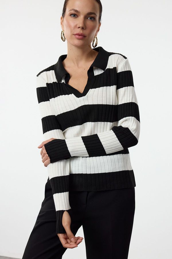 Trendyol Trendyol Black Striped Sleeve Detailed Polo Neck Knitwear Sweater