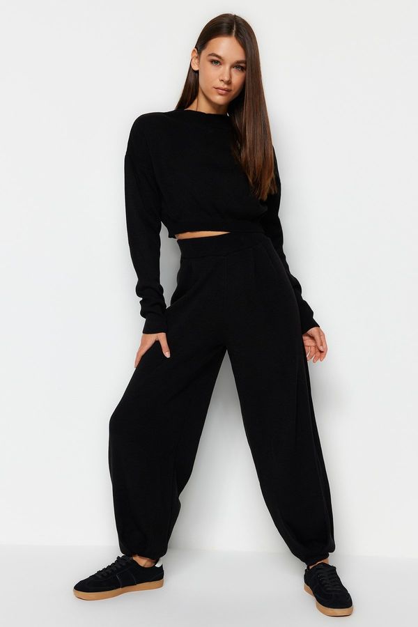 Trendyol Trendyol Black Super Crop Basic Stand Up Collar Knitwear Top-Upper Suit