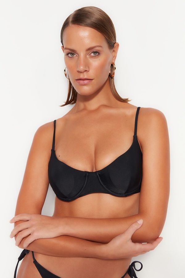 Trendyol Trendyol Black Underwire Bikini Top