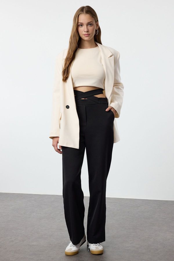 Trendyol Trendyol Black Waist Belt Detailed Straight Cut Woven Trousers