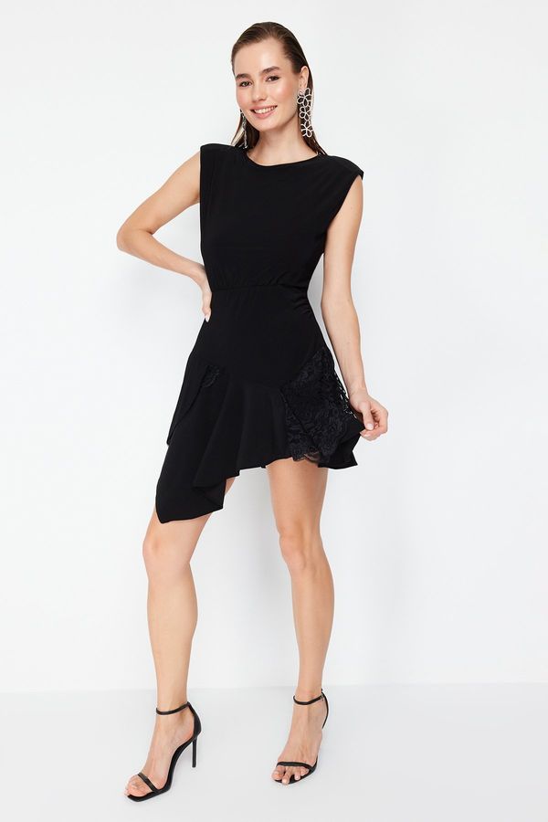 Trendyol Trendyol Black Waist Opening/Skater Dress