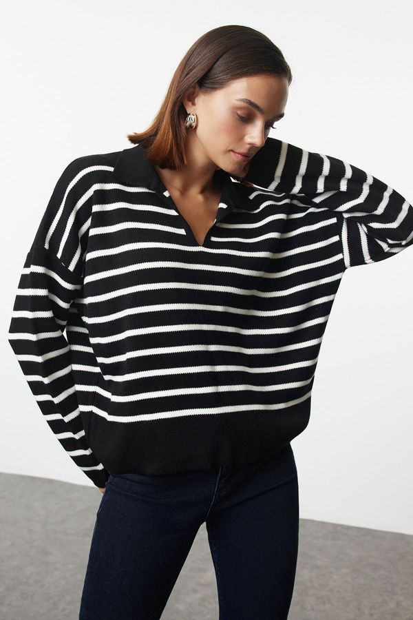 Trendyol Trendyol Black Wide Pattern Polo Collar Striped Knitwear Sweater