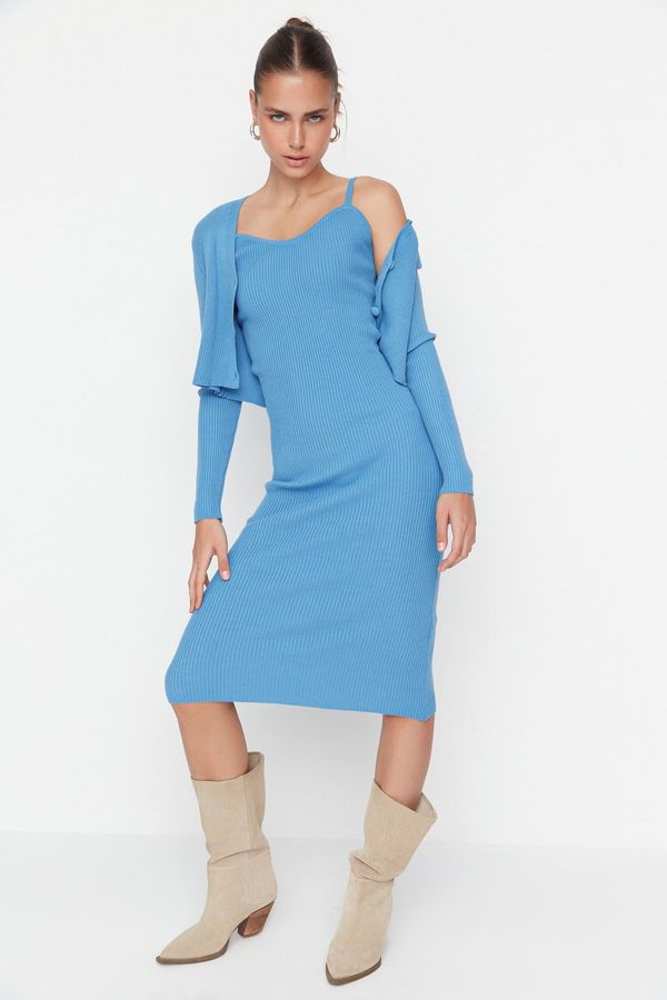 Trendyol Trendyol Blue Blue Fitted Midi pletenine Cardigan obleka