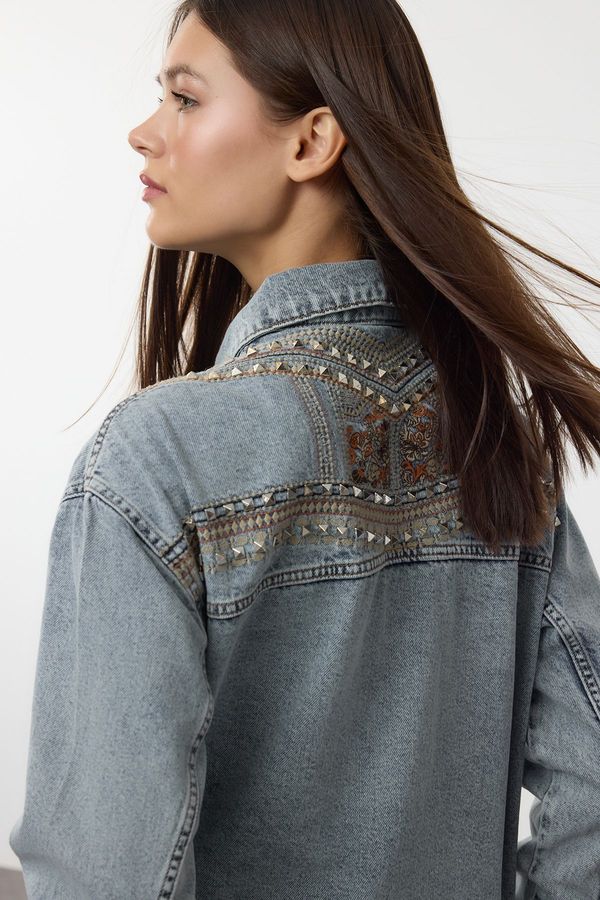 Trendyol Trendyol Blue Embroidery and Accessory Detailed Oversize Denim Jacket