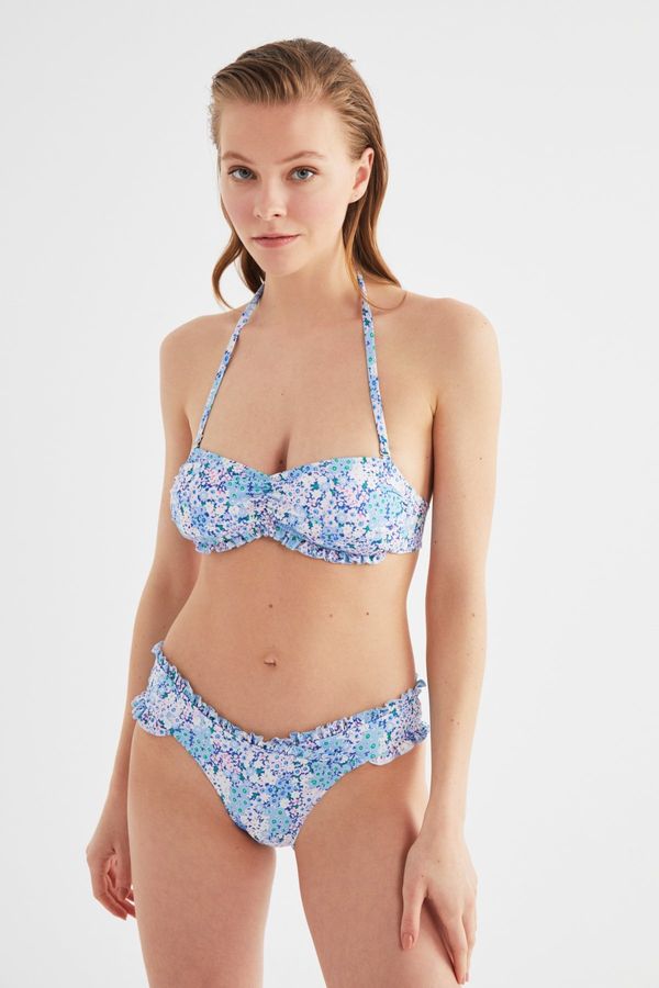 Trendyol Trendyol Blue Floral Pattern Bikini Top