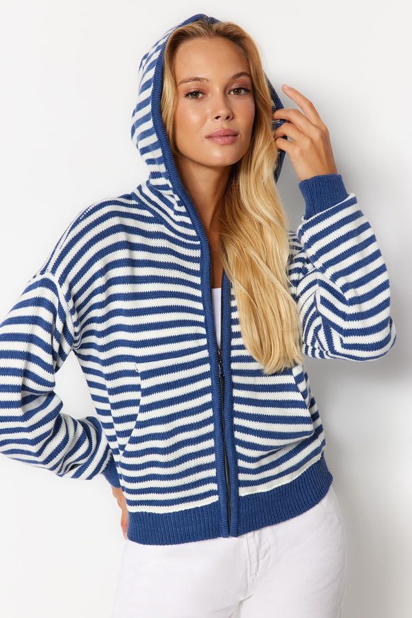 Trendyol Trendyol Blue Hooded podrobna pletenina Cardigan