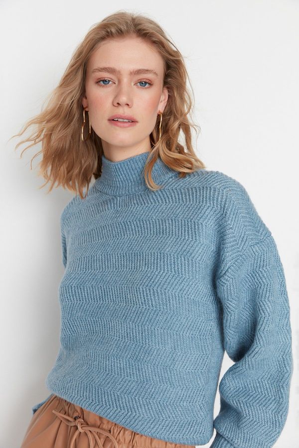 Trendyol Trendyol Blue mehko teksturiran osnovni pulover za pletenine