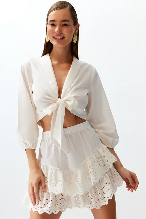 Trendyol Trendyol Briddal White Mini Woven Embroidered Detailed Beach Skirt