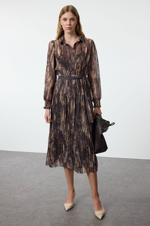 Trendyol Trendyol Brown Animal Patterned Pleated Detailed Lined Maxi Woven Winter Dress