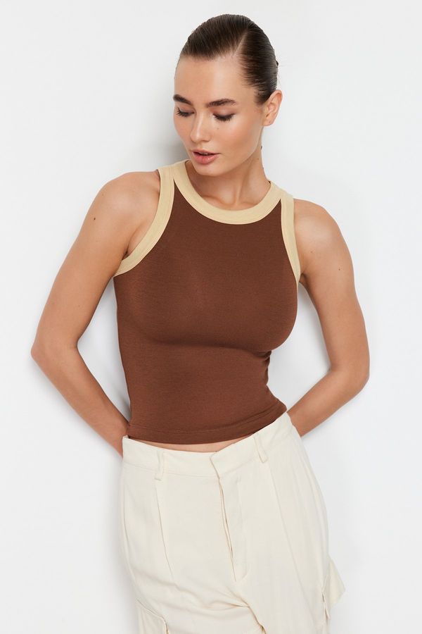 Trendyol Trendyol Brown Barbell Neck Contrast Piping Detail Ribbed Elastic Knitted Undershirt