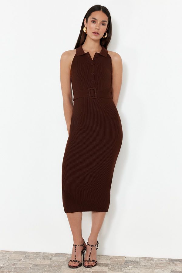 Trendyol Trendyol Brown Belted Midi pletenina obleka