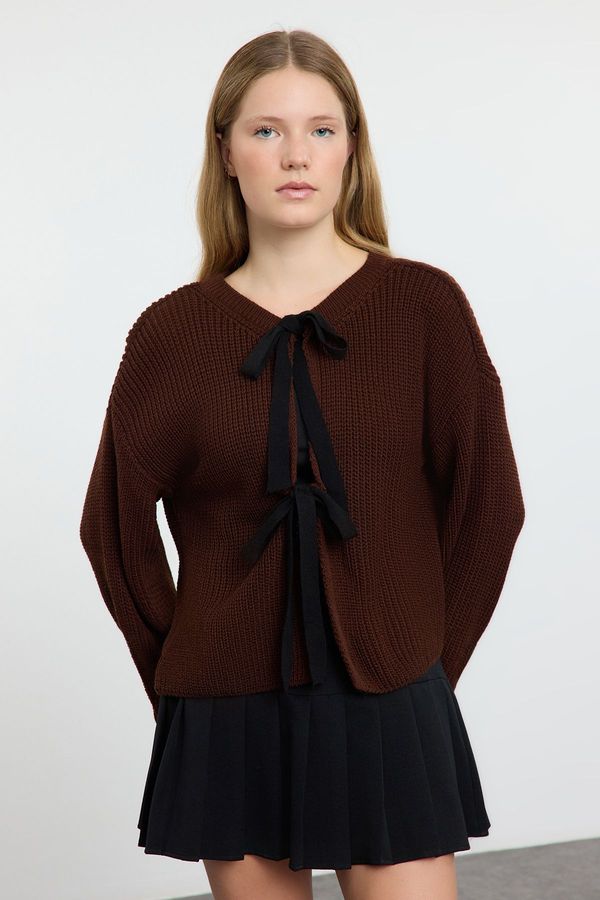 Trendyol Trendyol Brown Crop Double-Sided Wearable Ribbon/Bow Tie Detailed Knitwear Sweater