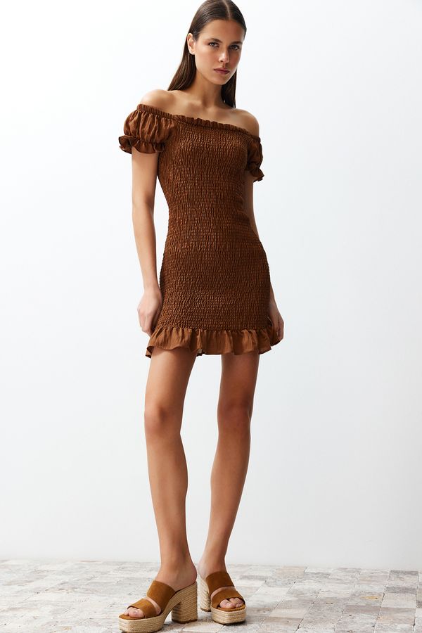 Trendyol Trendyol Brown Fitted Gimped Mini Woven Dress