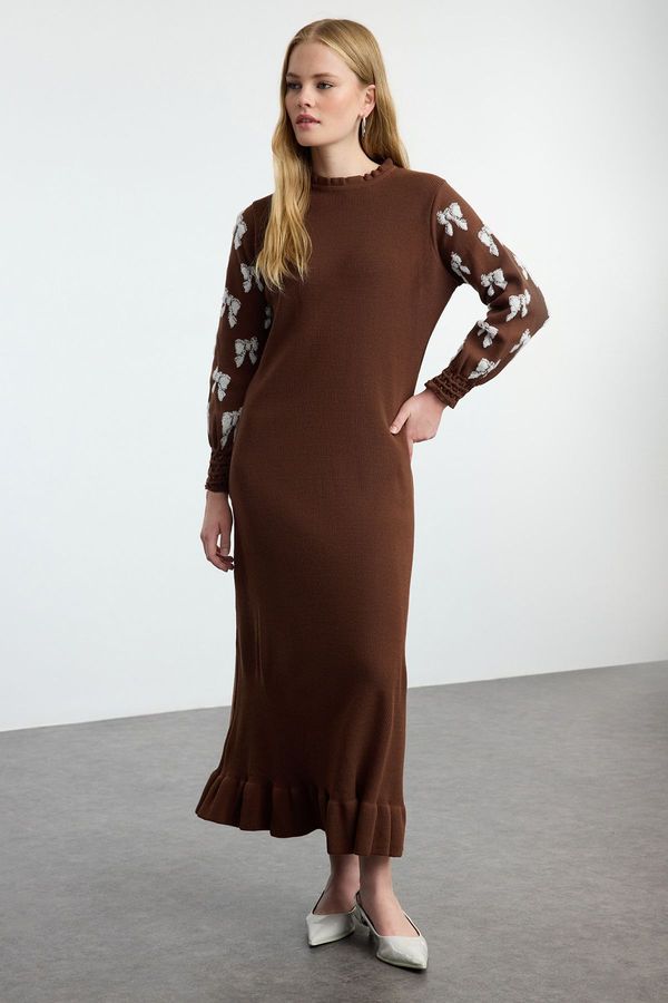 Trendyol Trendyol Brown Sleeve Embossed Patterned Knitwear Dress