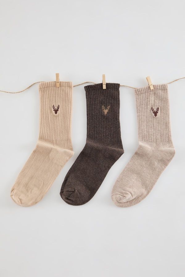 Trendyol Trendyol Brown Unisex 3-Pack Cotton Deer Embroidered Textured Socket-Long Socks