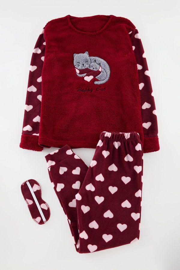 Trendyol Trendyol Burgundy Heart Cat Embroidered Sleep Band Polar Winter Knitted Pajama Set